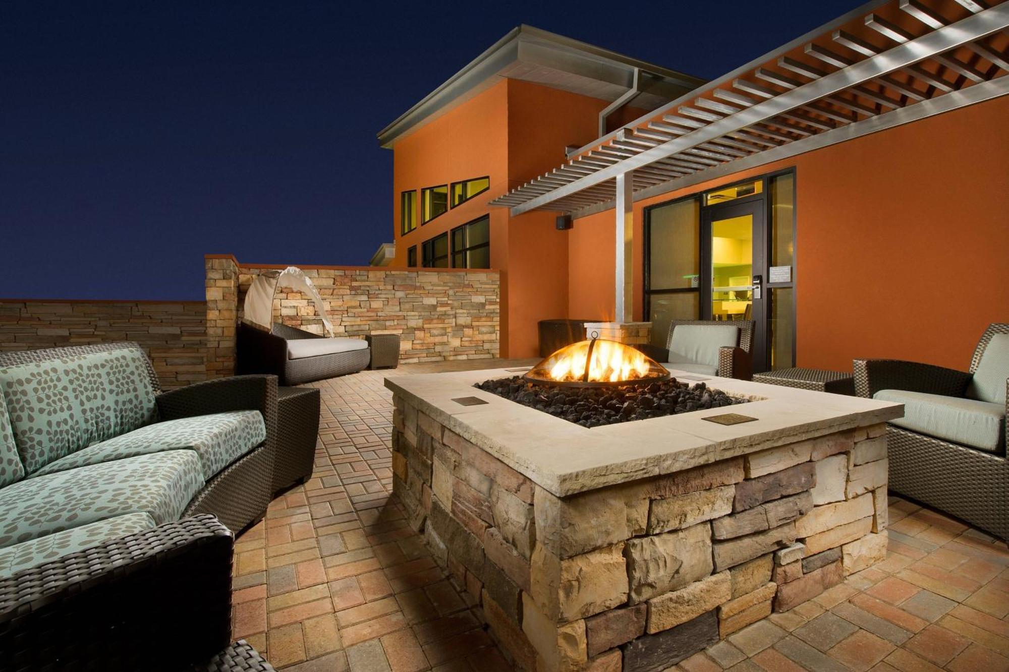 Residence Inn By Marriott Tyler Bagian luar foto