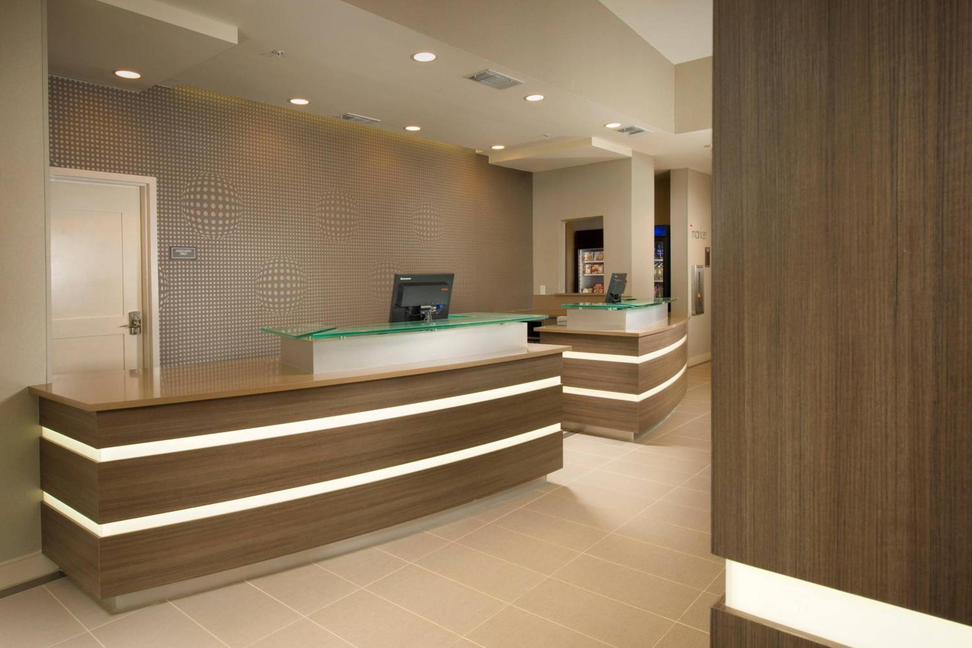 Residence Inn By Marriott Tyler Bagian luar foto