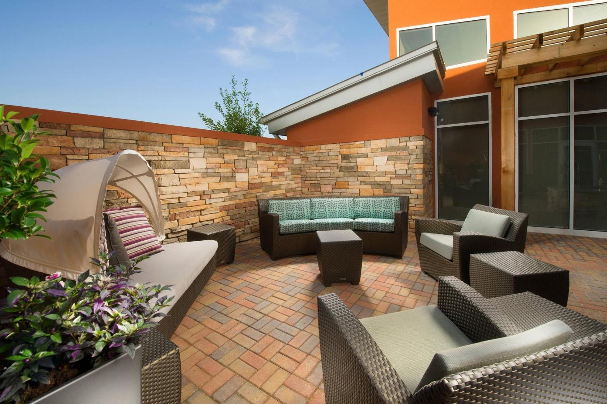 Residence Inn By Marriott Tyler Bagian luar foto